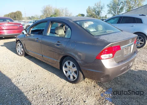 2010 Honda Civic Lx из США, поврежденный, VIN 2HGFA1F57AH576537